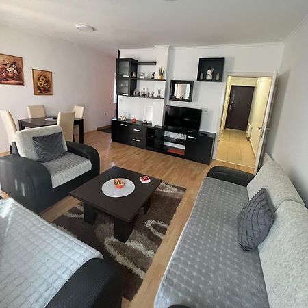 Apartman Nada Bijeljina Bagian luar foto
