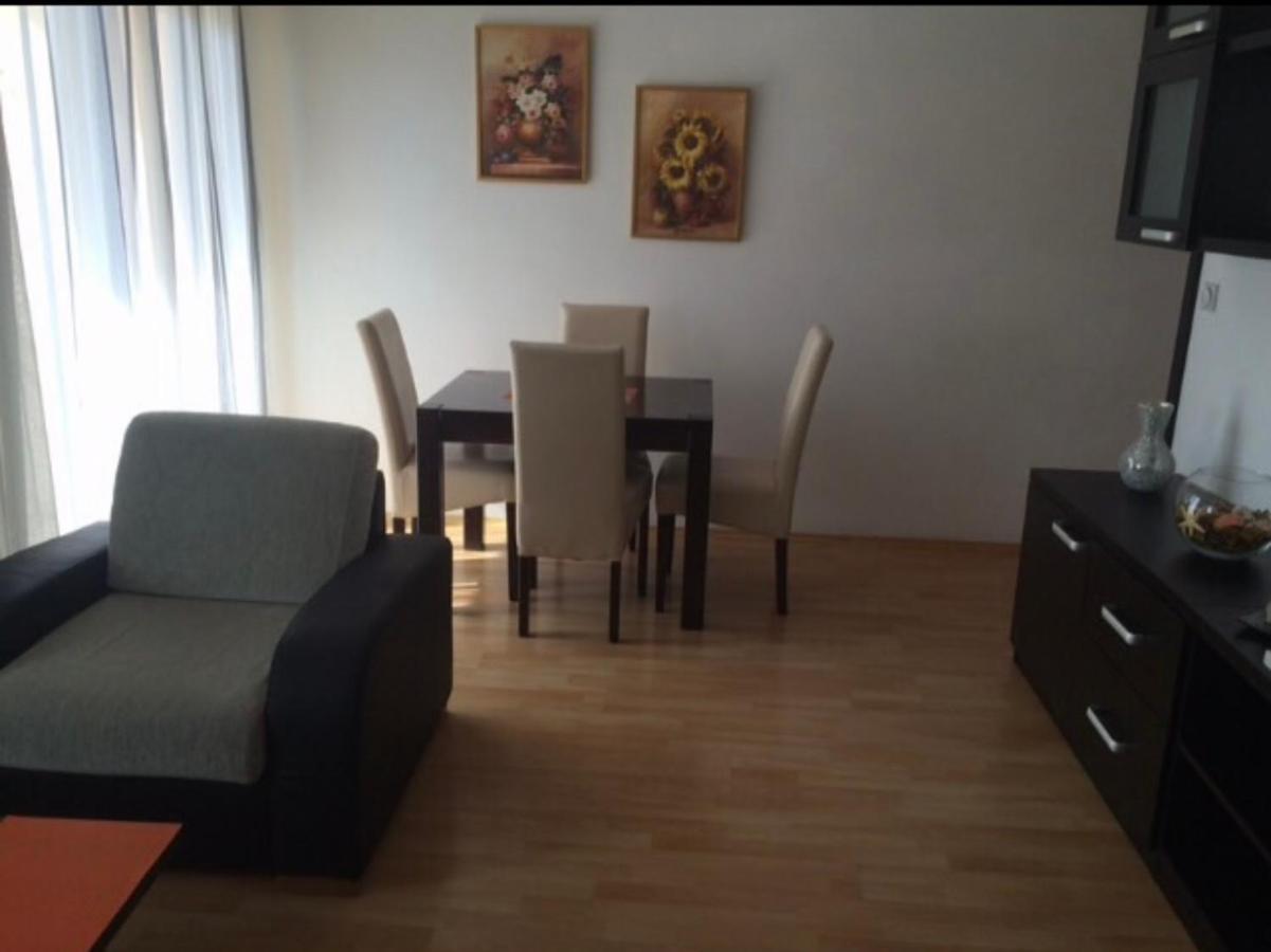 Apartman Nada Bijeljina Bagian luar foto