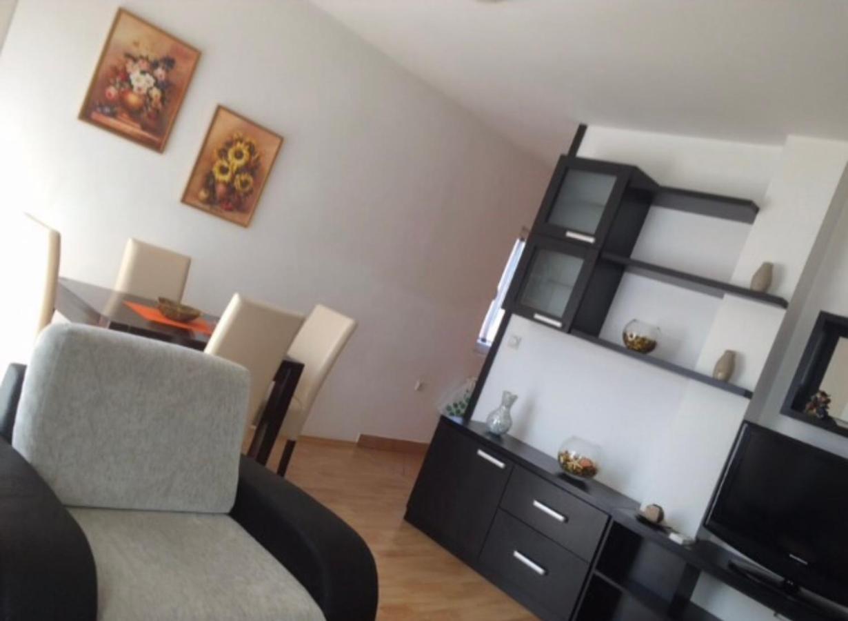 Apartman Nada Bijeljina Bagian luar foto