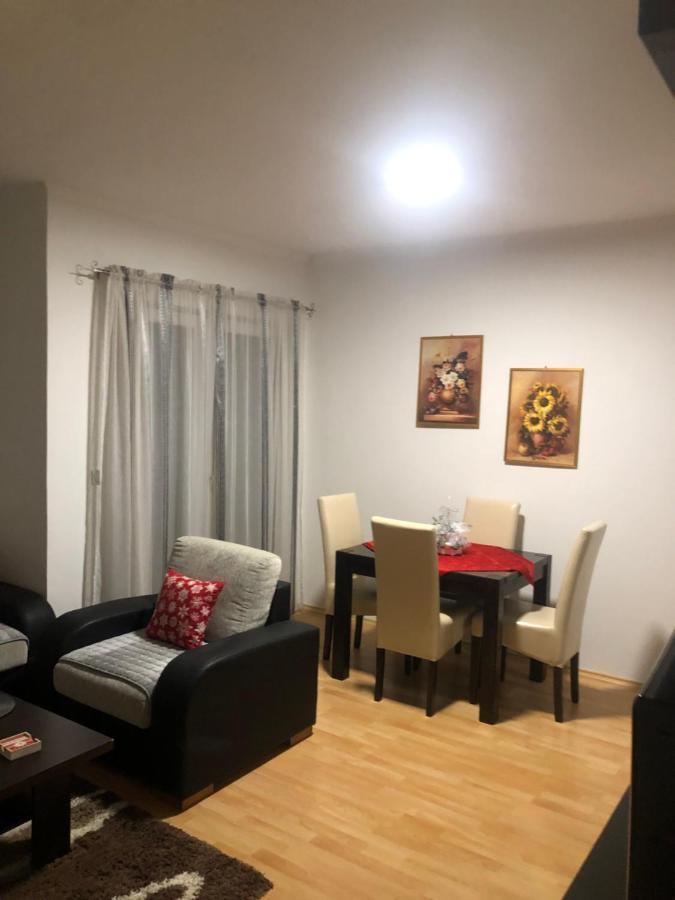 Apartman Nada Bijeljina Bagian luar foto