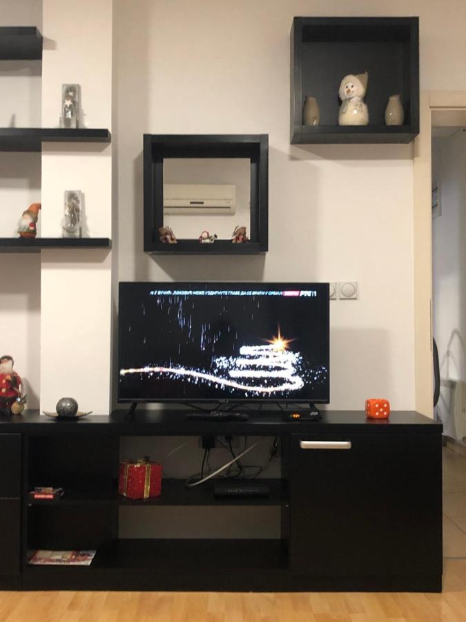 Apartman Nada Bijeljina Bagian luar foto